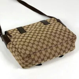 Gucci bag GG shoulder brown canvas messenger Brown